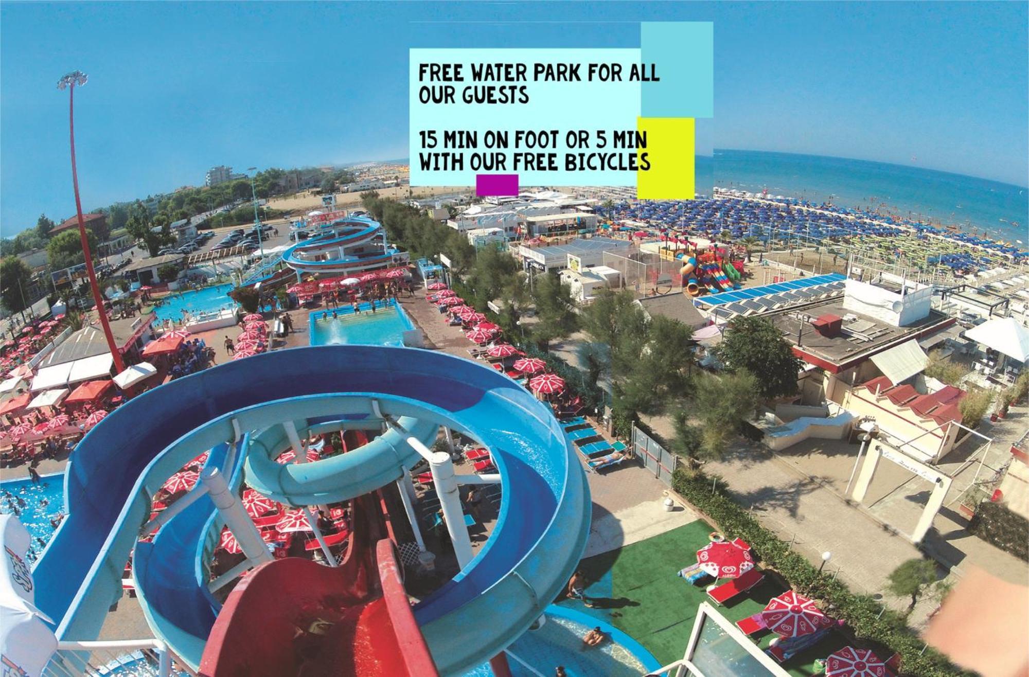 Hotel Giorg - Waterpark Included 리미니 외부 사진